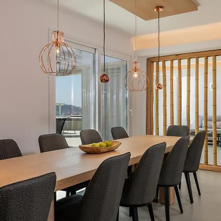 In Mykonos - 6 Bedroom - 1km From - Infinity Pool - Sunset View Villa