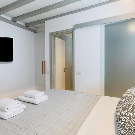 In Mykonos - 6 Bedroom - 1km From - Infinity Pool - Sunset View ヴィラ Mykonos Town